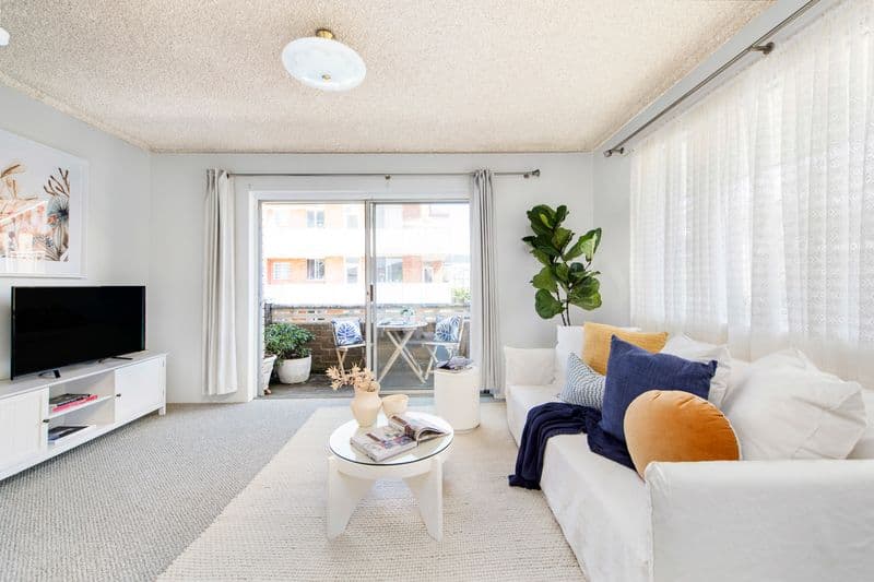 9/2 Lismore Avenue, Dee Why - Image 1