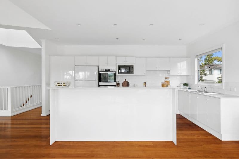 15 Hollywood Road, Newport - Thumbnail 7