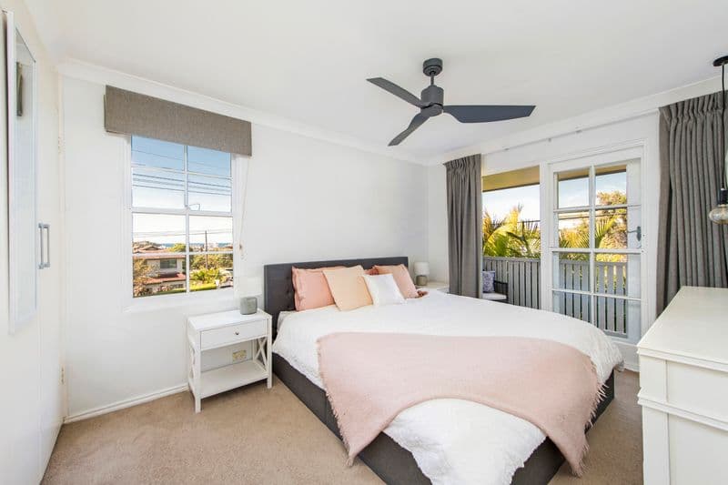 4/64 Harbord Road, Freshwater - Thumbnail 6
