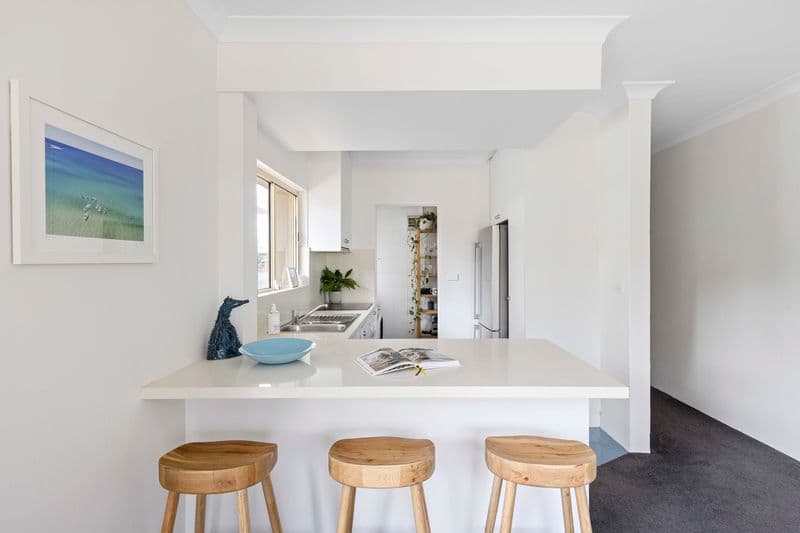 7/71 Evans Street, Freshwater - Thumbnail 3