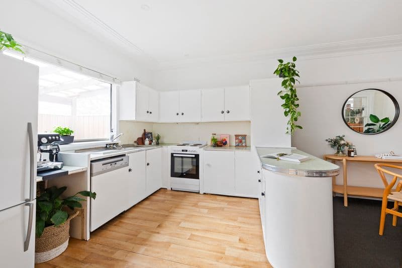 12 Spring Road, North Curl Curl - Thumbnail 6
