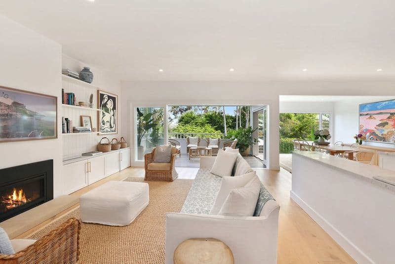 25 Martin Street, Freshwater - Thumbnail 3
