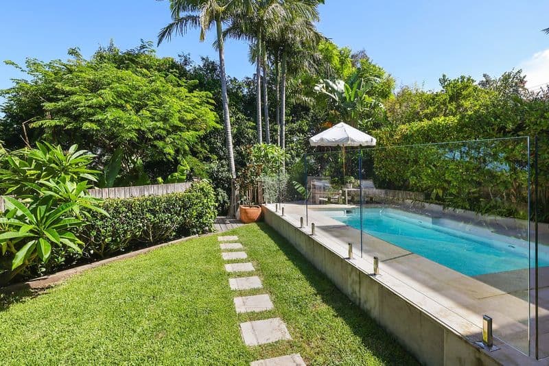 25 Martin Street, Freshwater - Thumbnail 4