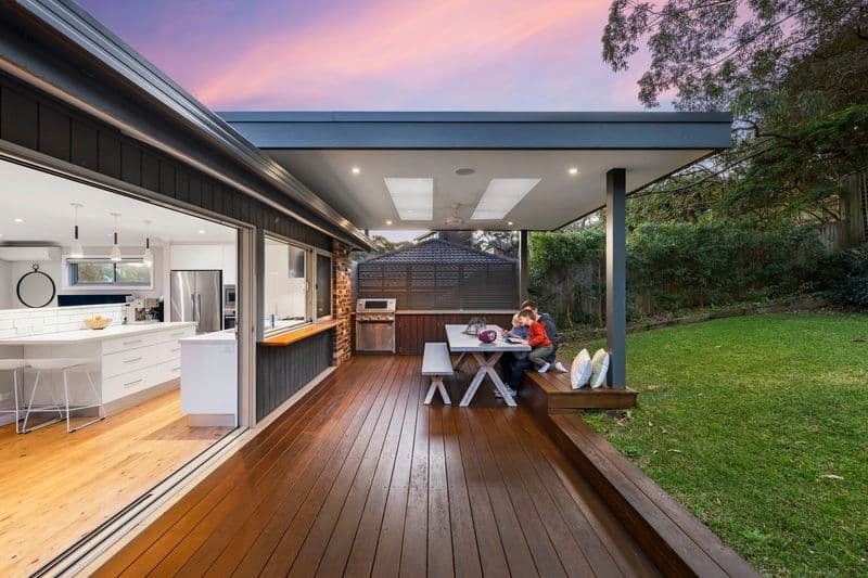 16 Ryan Place, Beacon Hill - Image 1
