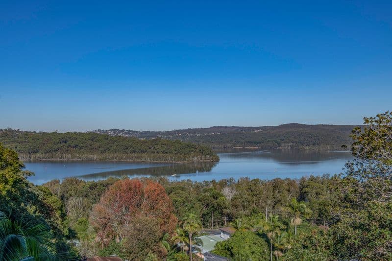 42 Carefree Road, North Narrabeen - Thumbnail 2