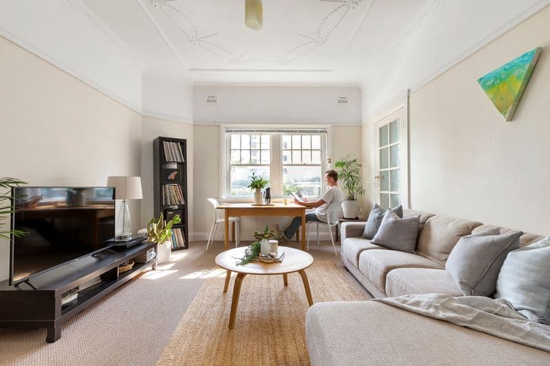 1/2 Victoria Parade, Manly - Image 1