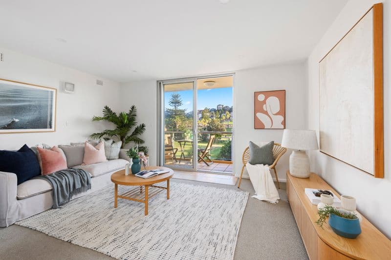 6/41 Ocean View Road, Freshwater - Thumbnail 2