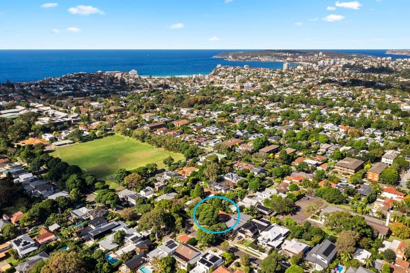 8 Robert Street, Freshwater - Thumbnail 8