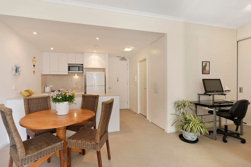 3203/10 Sturdee Parade, Dee Why - Thumbnail 3