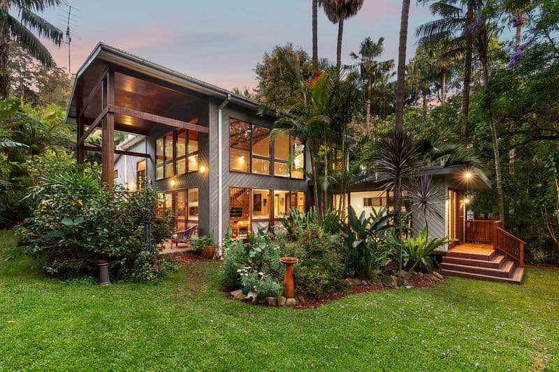 8 Sanctuary Avenue, Avalon Beach - Image 1