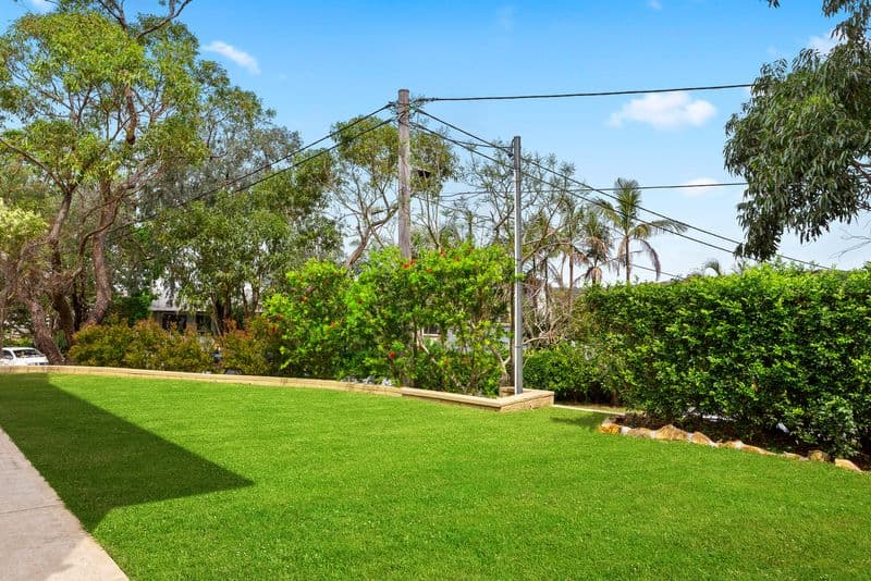 10 Eerawy Road, Allambie Heights - Thumbnail 2