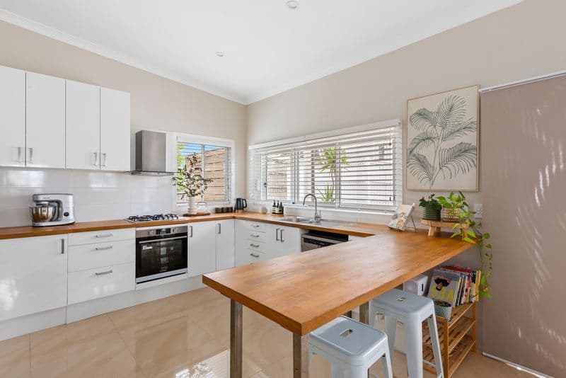 10 Eerawy Road, Allambie Heights - Thumbnail 3