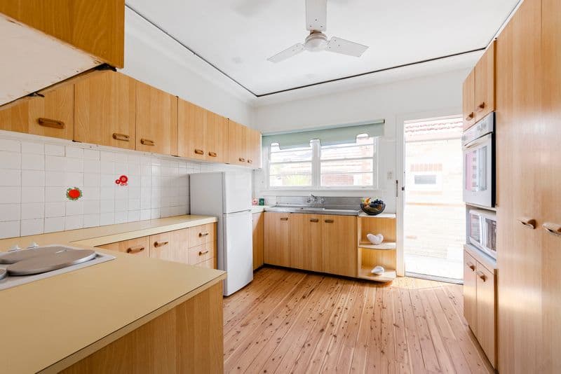 4 Herbert Street, Manly - Thumbnail 7