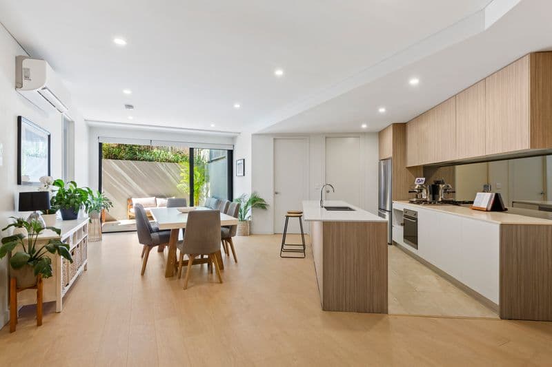1/3 Corrie Road, North Manly - Image 1