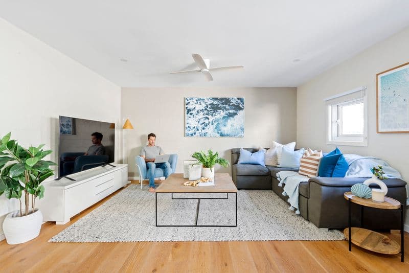 1/29 Wyndora Avenue, Freshwater - Thumbnail 2