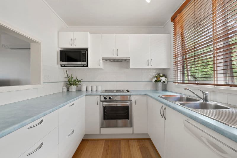 5 Derna Crescent, Allambie Heights - Thumbnail 6