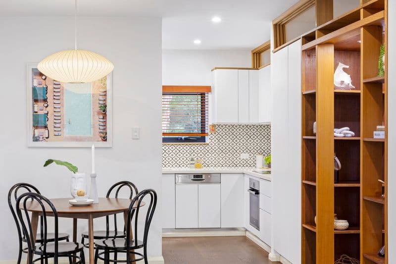 10/34 The Crescent, Dee Why - Image 1