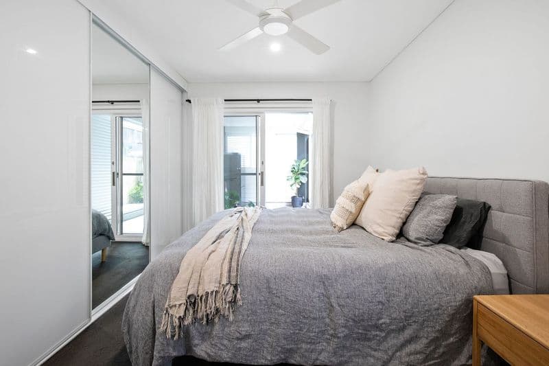 2/62 Crown Road, Queenscliff - Thumbnail 5