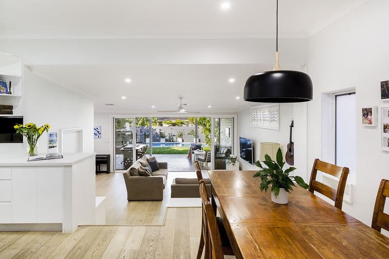 43 Oliver Street, Freshwater - Image 1