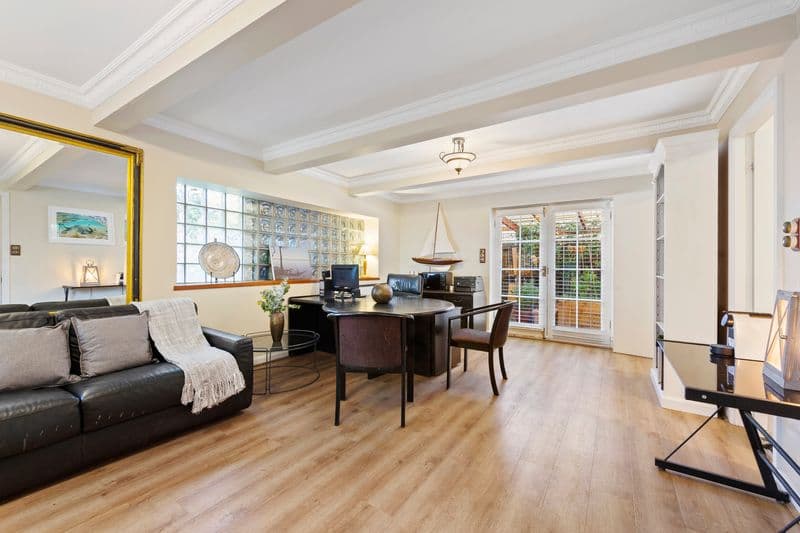 76 Birkley Road, Manly - Thumbnail 5