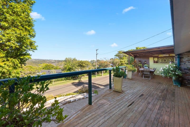 8 Alt Crescent, Davidson - Thumbnail 2