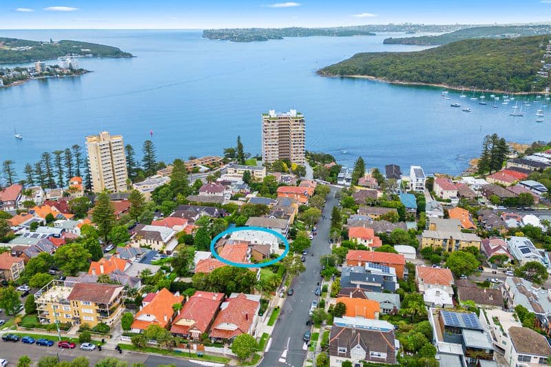 1/22 Woods Parade, Fairlight - Image 1