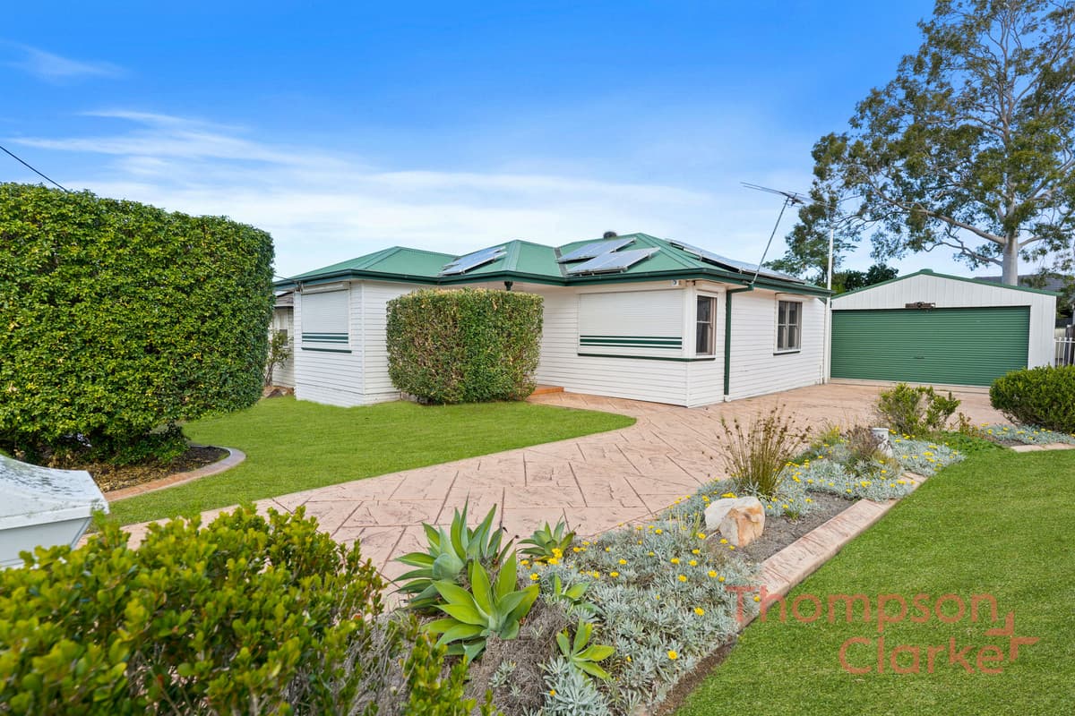 43 Alexandra Avenue, Rutherford - Thumbnail 2