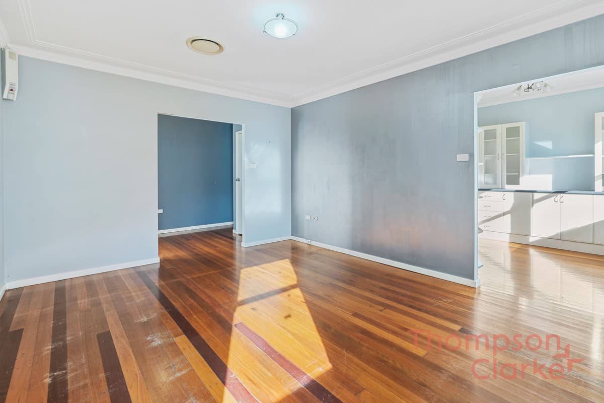 43 Alexandra Avenue, Rutherford - Thumbnail 4