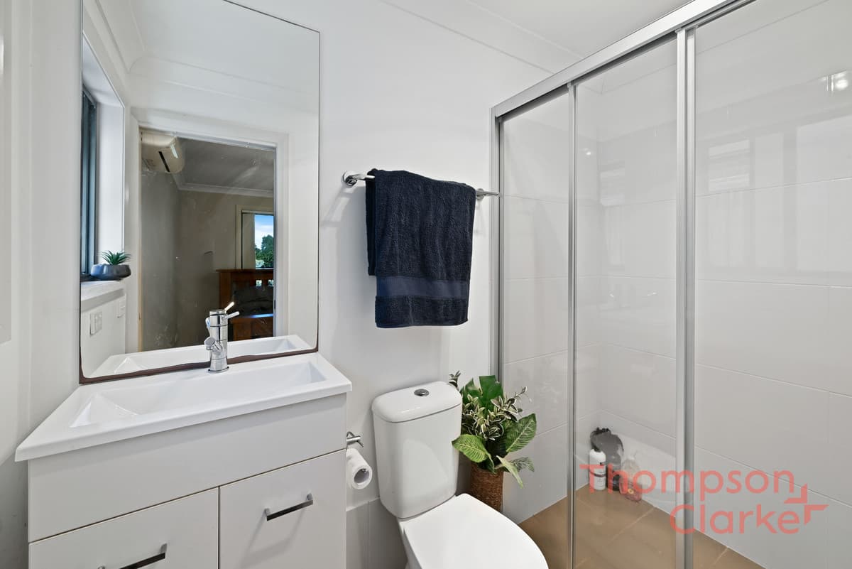 13A Myrtle Crescent, Aberglasslyn - Thumbnail 5