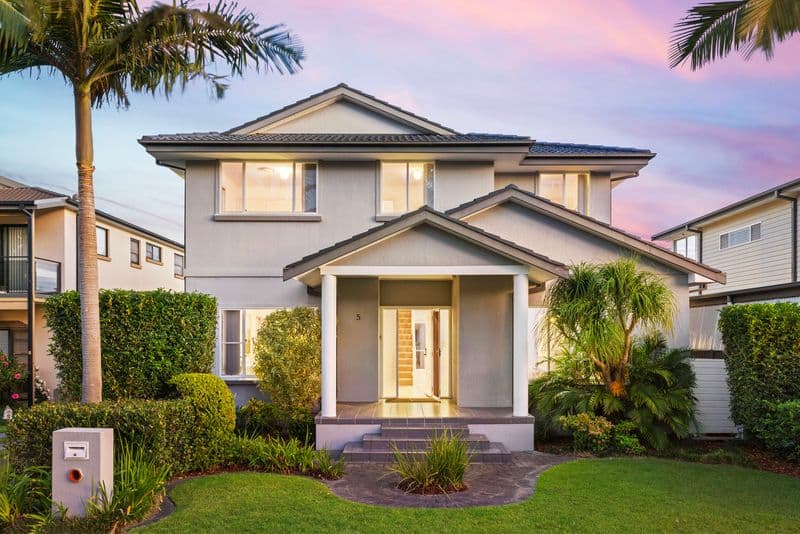 5 Jamieson Avenue, North Curl Curl - Image 1