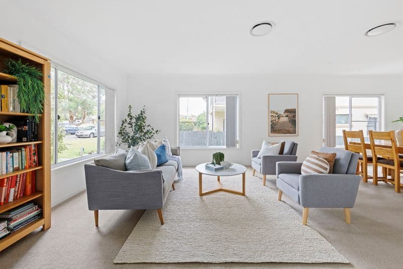 5 Jamieson Avenue, North Curl Curl - Thumbnail 2