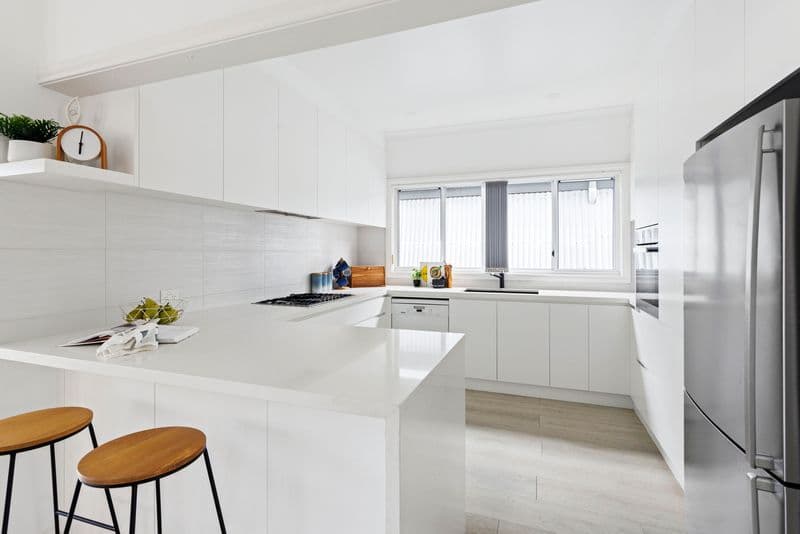 5 Jamieson Avenue, North Curl Curl - Thumbnail 3