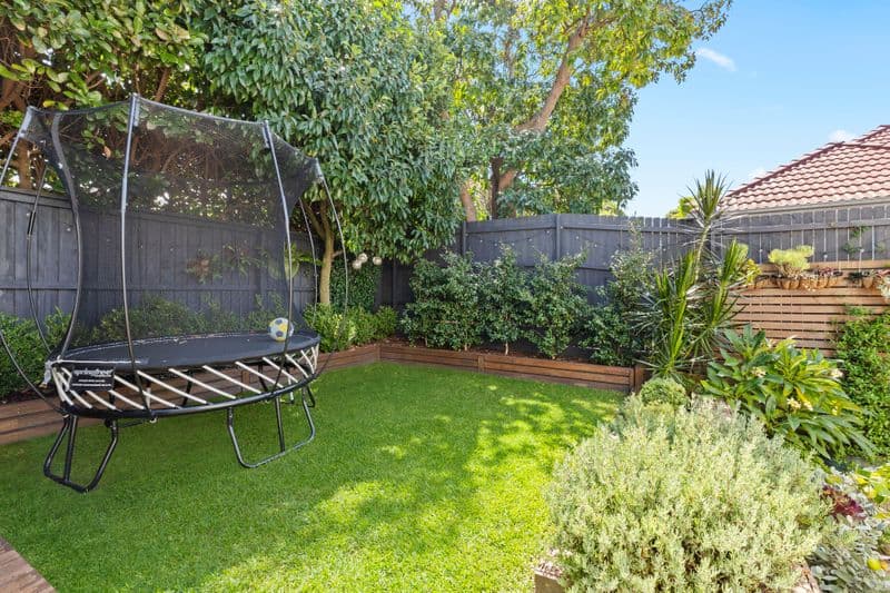 78 Oliver Street, Freshwater - Thumbnail 5