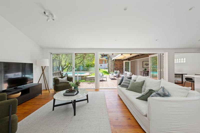 30 Woodward Street, Cromer - Thumbnail 2