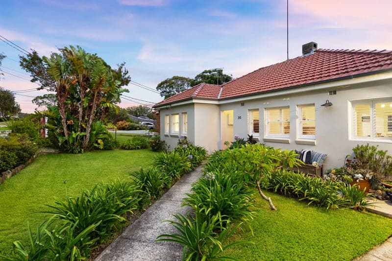 30 Quinlan Parade, Manly Vale - Image 1