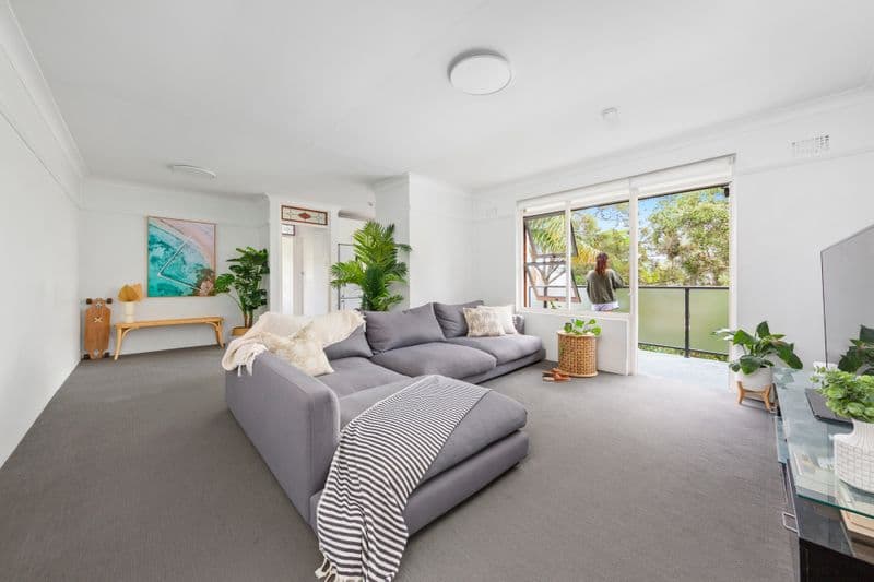 14/7 Rowe Street, Freshwater - Image 1