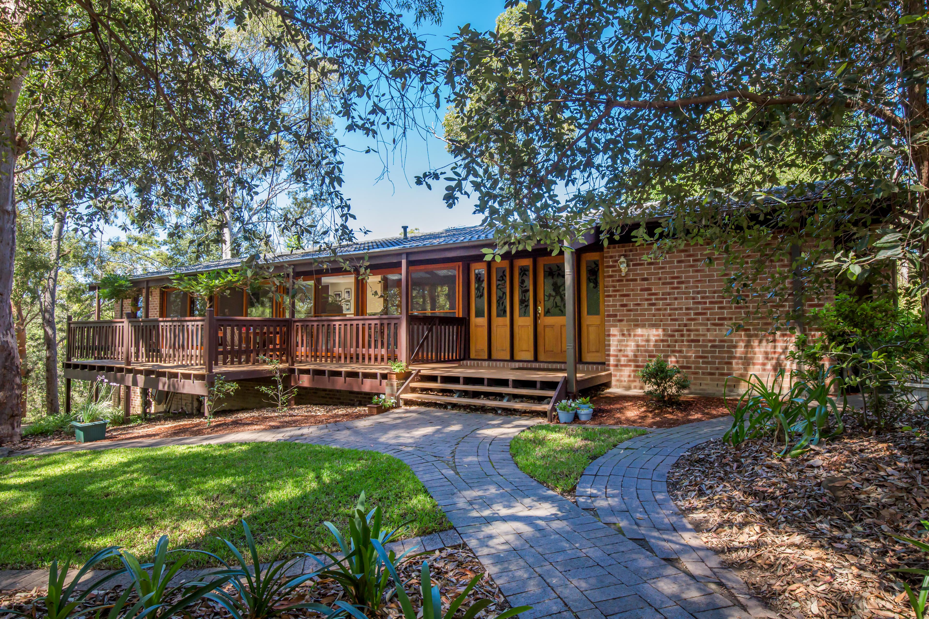 16 Warwick Close, BLAXLAND, Blaxland - Image 1