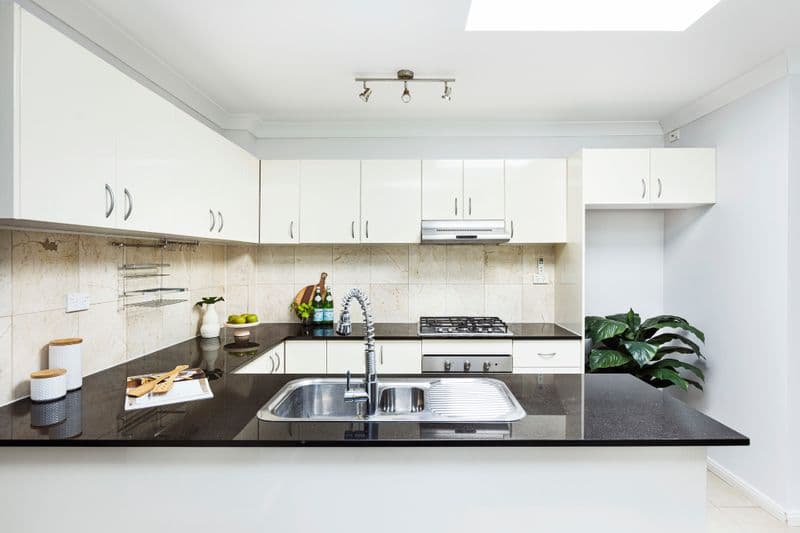 19/62-64 Lynwood Avenue, Cromer - Thumbnail 2