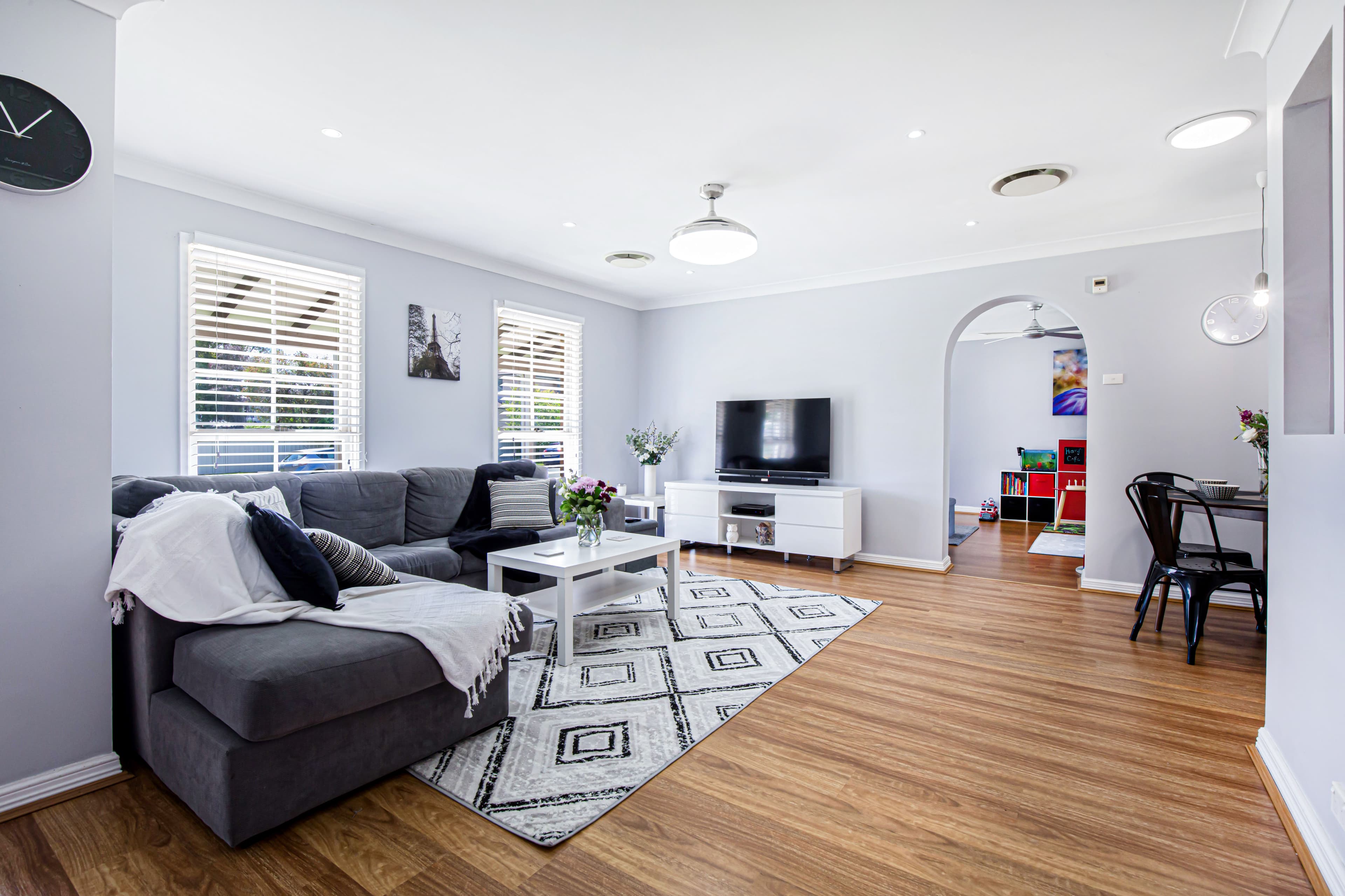 58 Gardenia Avenue, EMU PLAINS, Emu Plains - Thumbnail 2