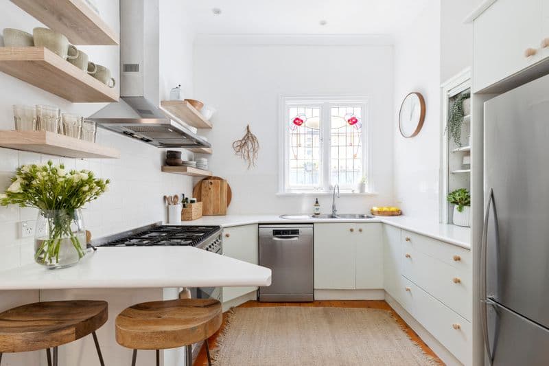 15 Eric Street, Freshwater - Thumbnail 5