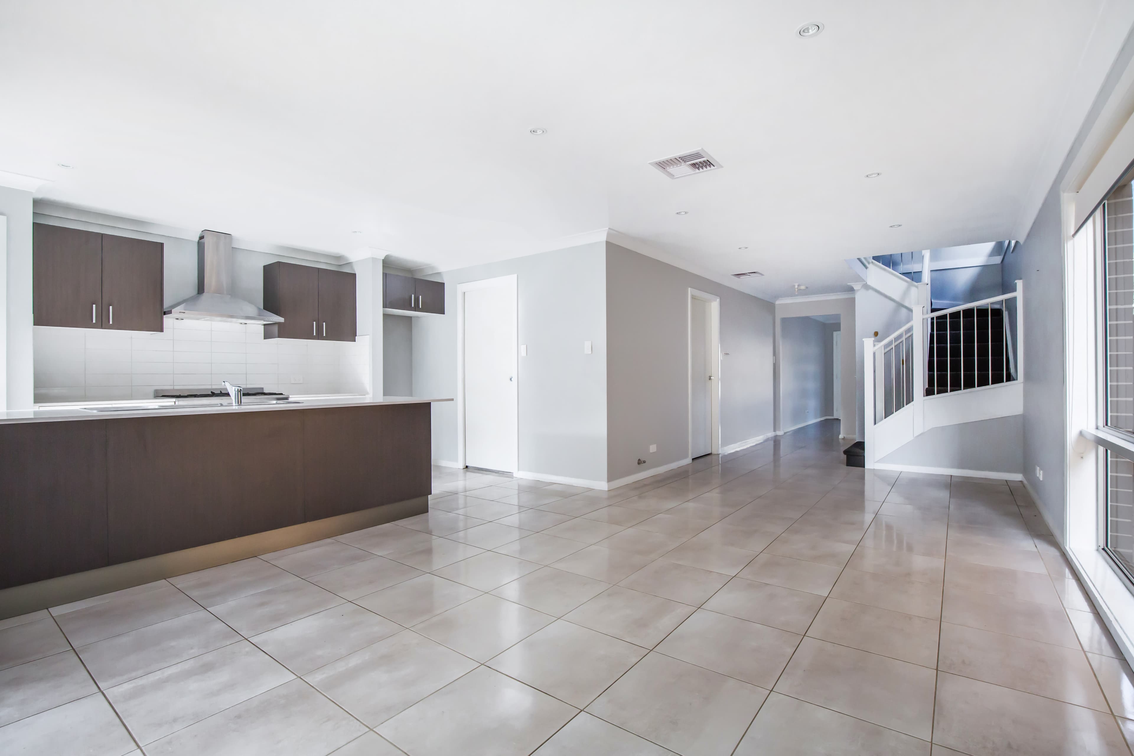 136 Lakeview Drive, CRANEBROOK, Cranebrook - Thumbnail 5