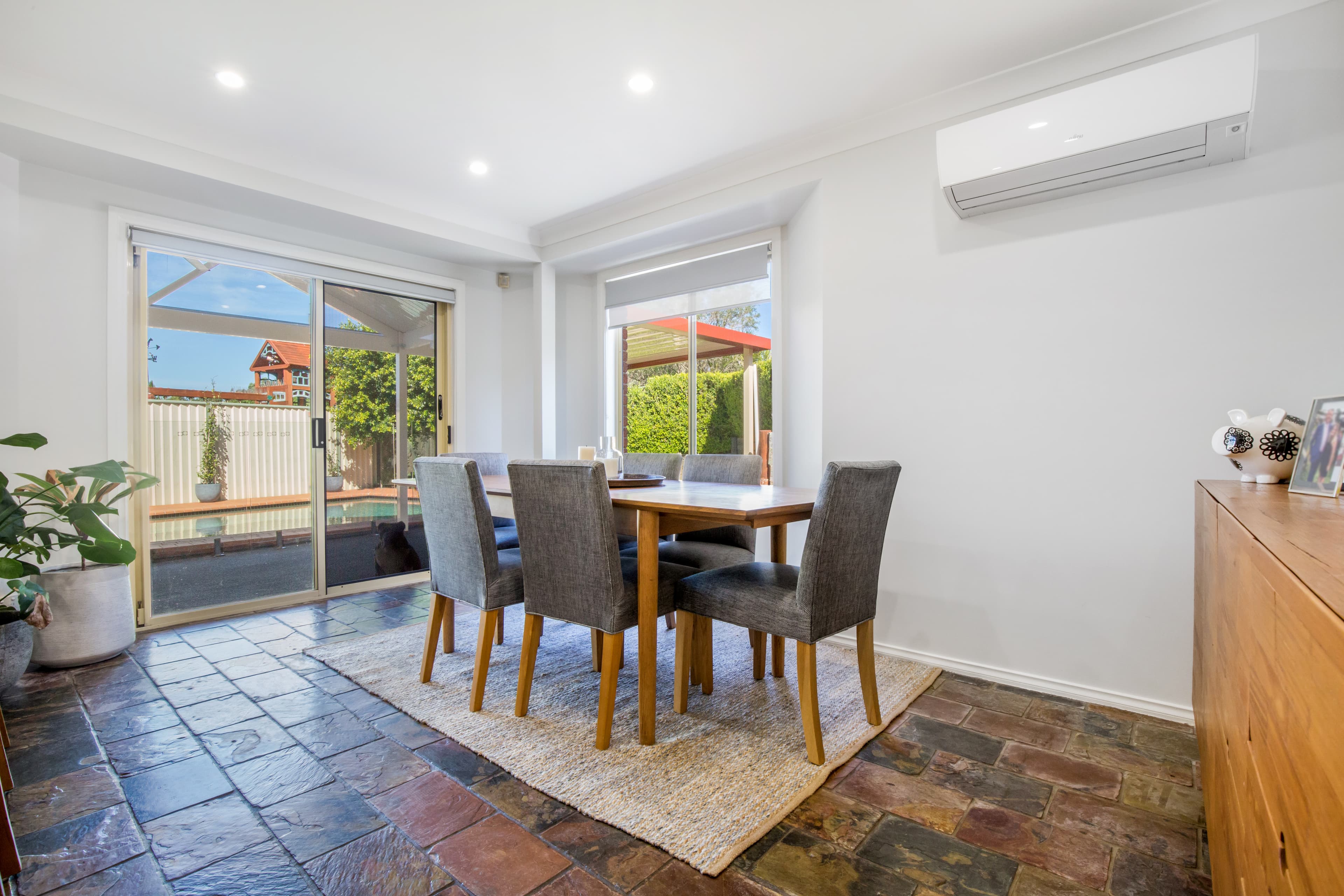 15 Friarbird Crescent, GLENMORE PARK, Glenmore Park - Thumbnail 8