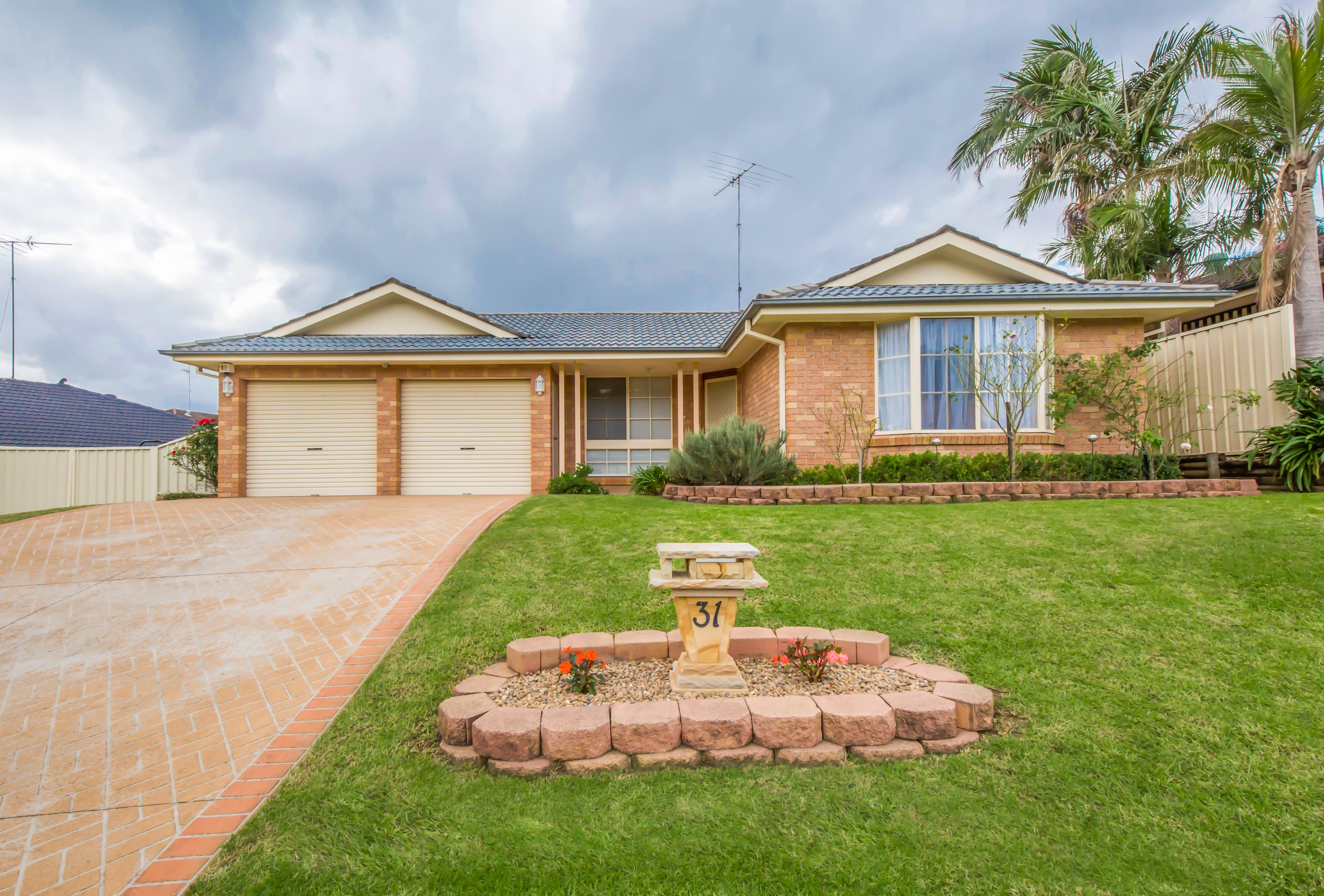 31 Woodlands Drive, GLENMORE PARK, Glenmore Park - Image 1