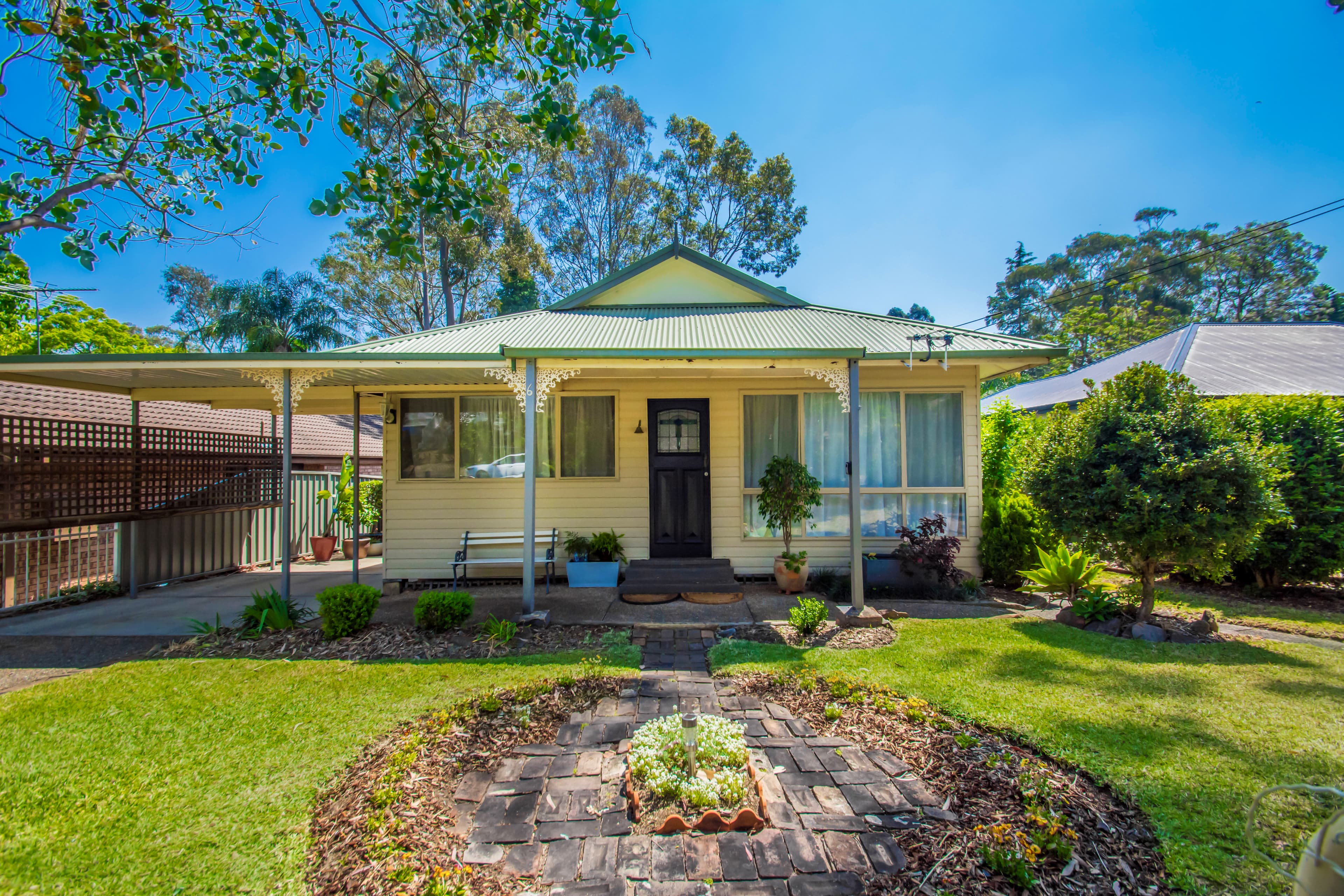 6 Kedron Street, GLENBROOK, Glenbrook - Thumbnail 2