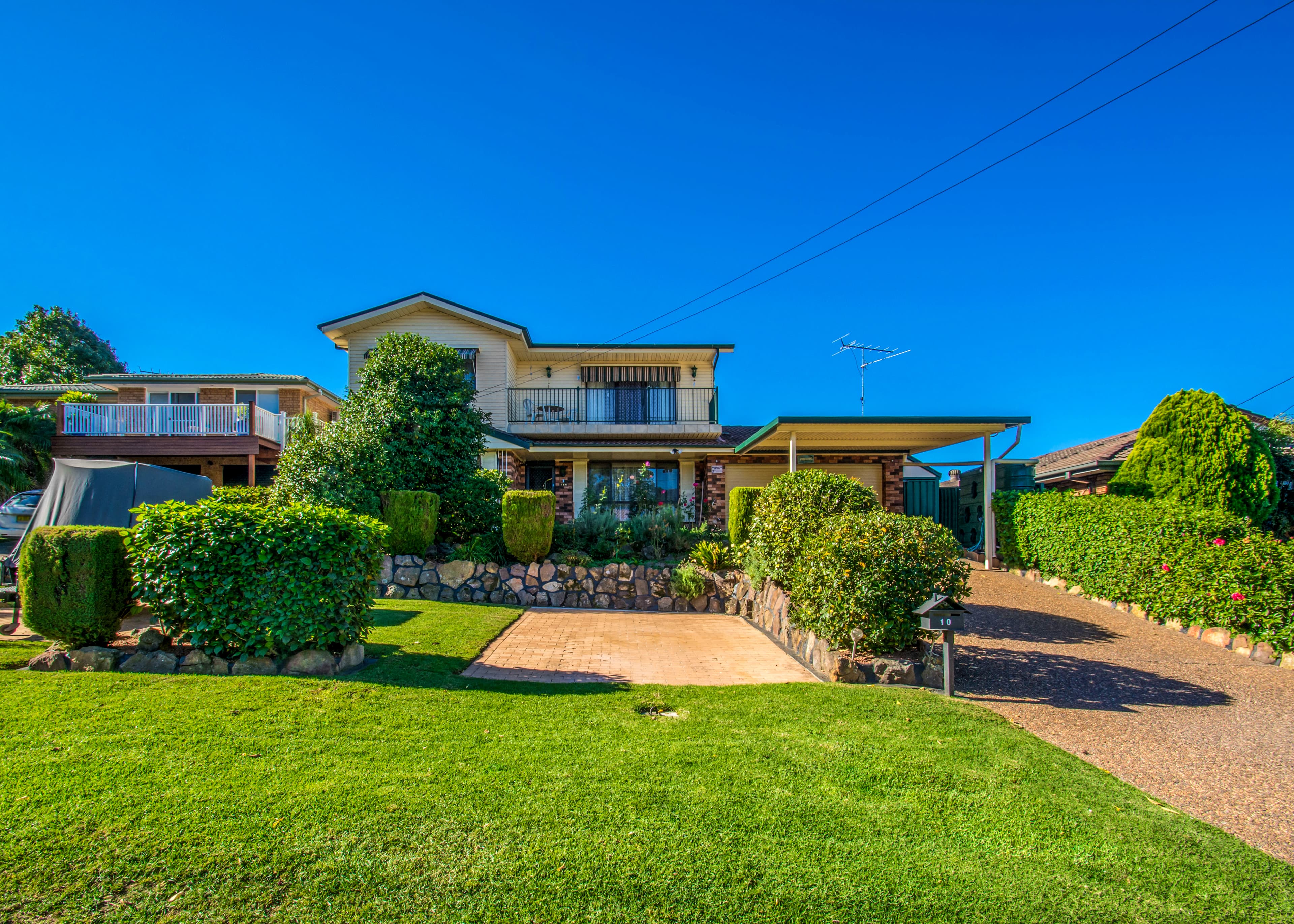 10 Adelong Close, EMU PLAINS, Emu Plains - Image 1