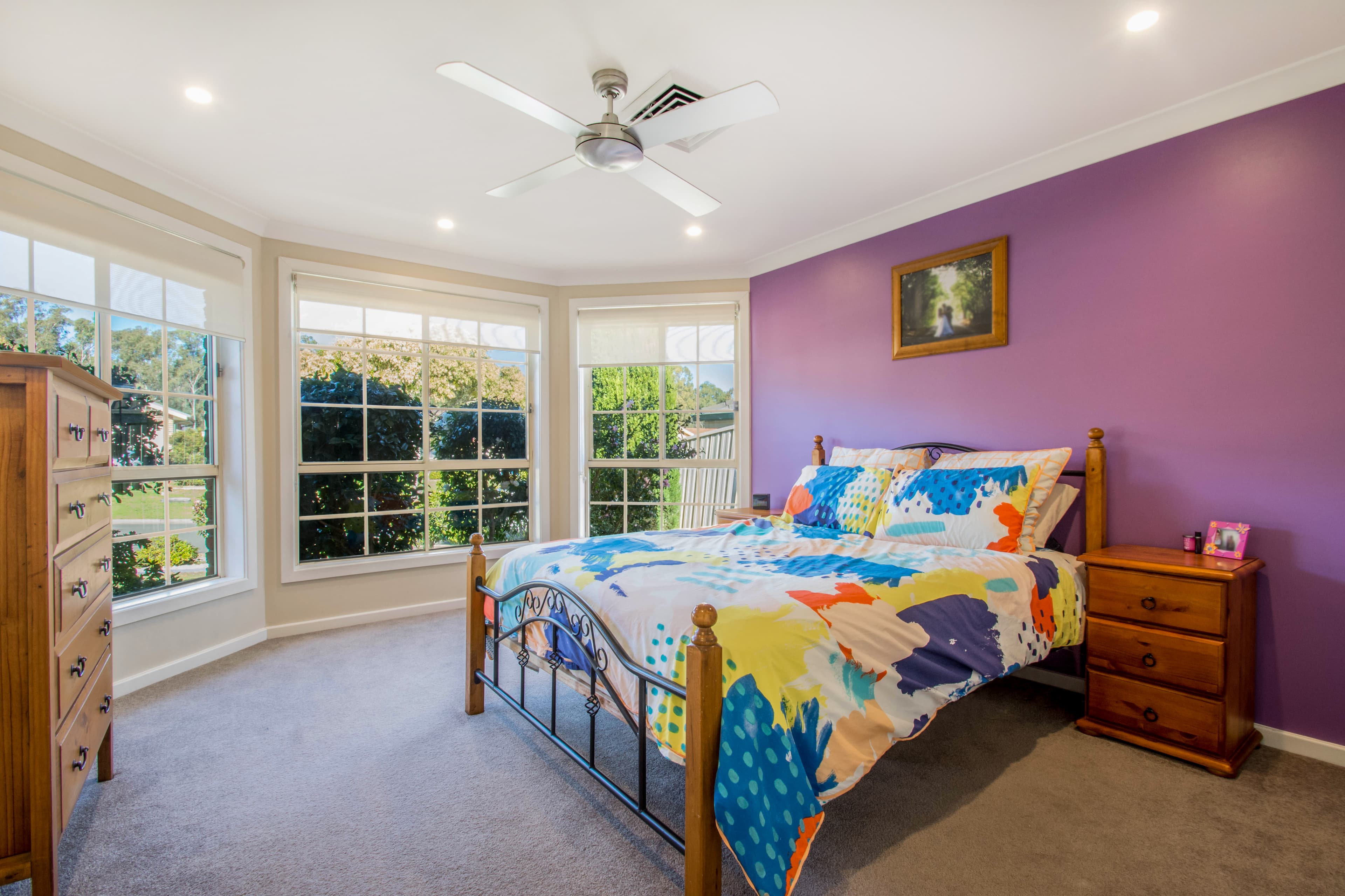 21 Woodlands Drive, GLENMORE PARK, Glenmore Park - Thumbnail 2