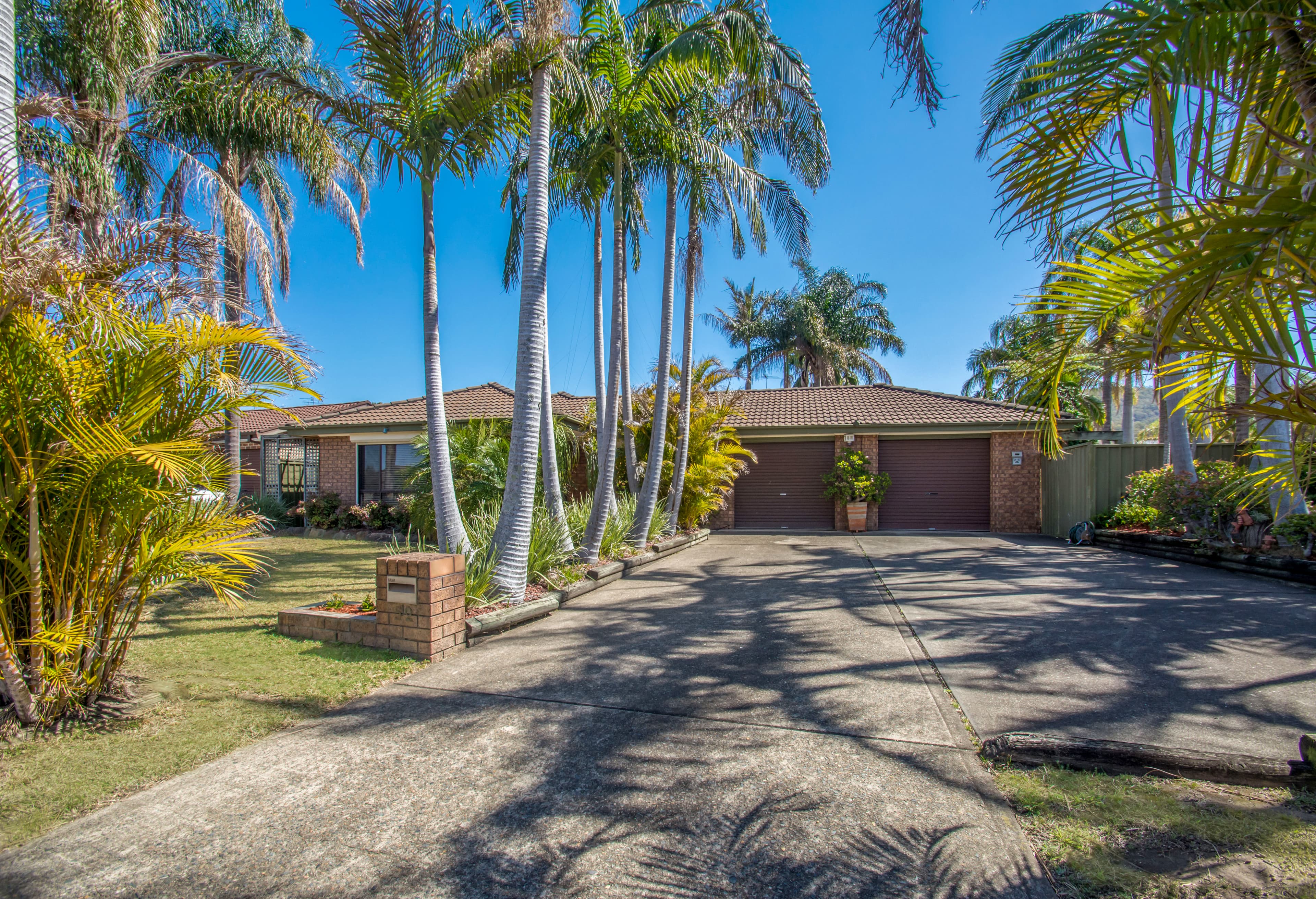 52 Dartmoor Circle, EMU HEIGHTS, Emu Heights - Image 1
