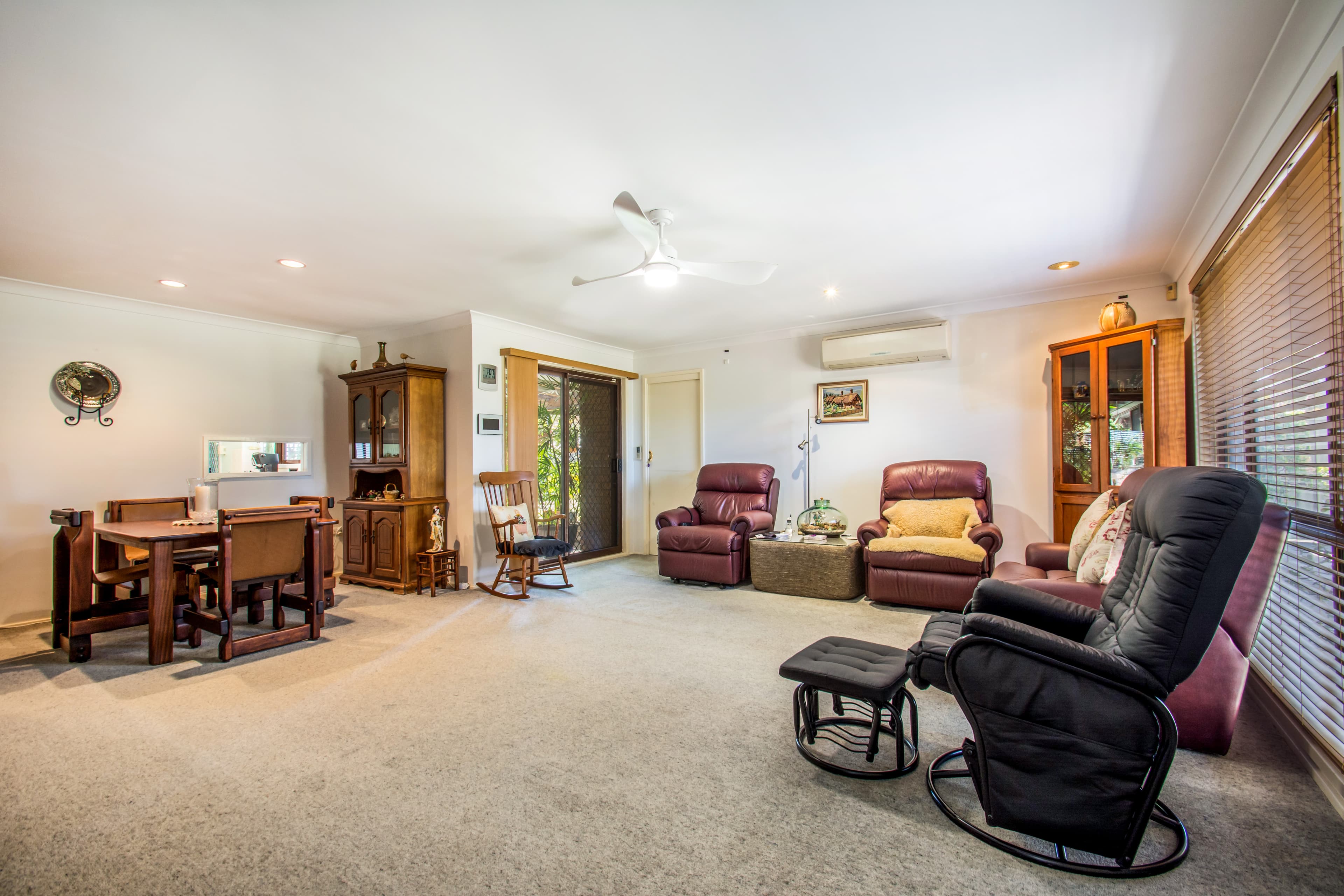 52 Dartmoor Circle, EMU HEIGHTS, Emu Heights - Thumbnail 2