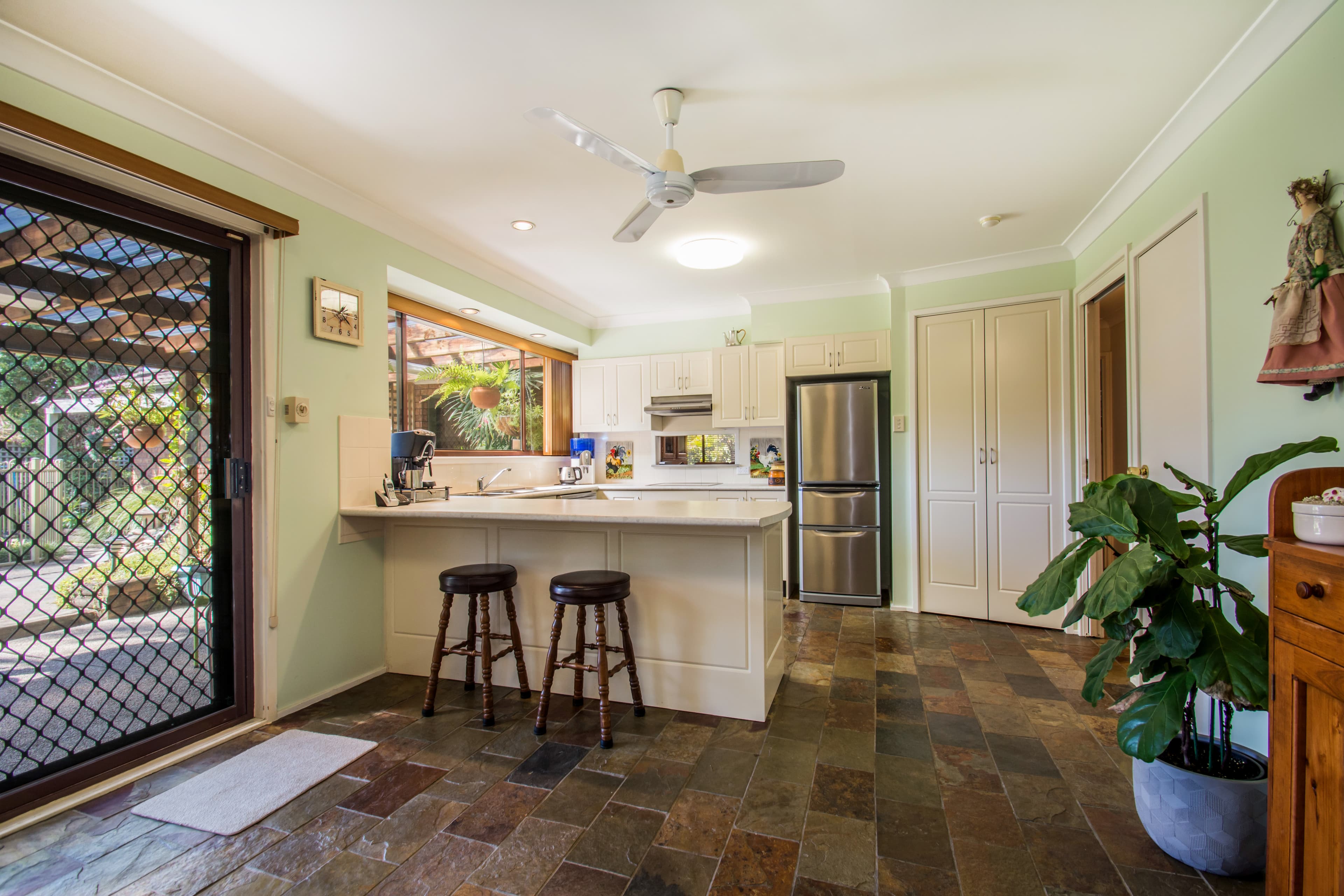 52 Dartmoor Circle, EMU HEIGHTS, Emu Heights - Thumbnail 6