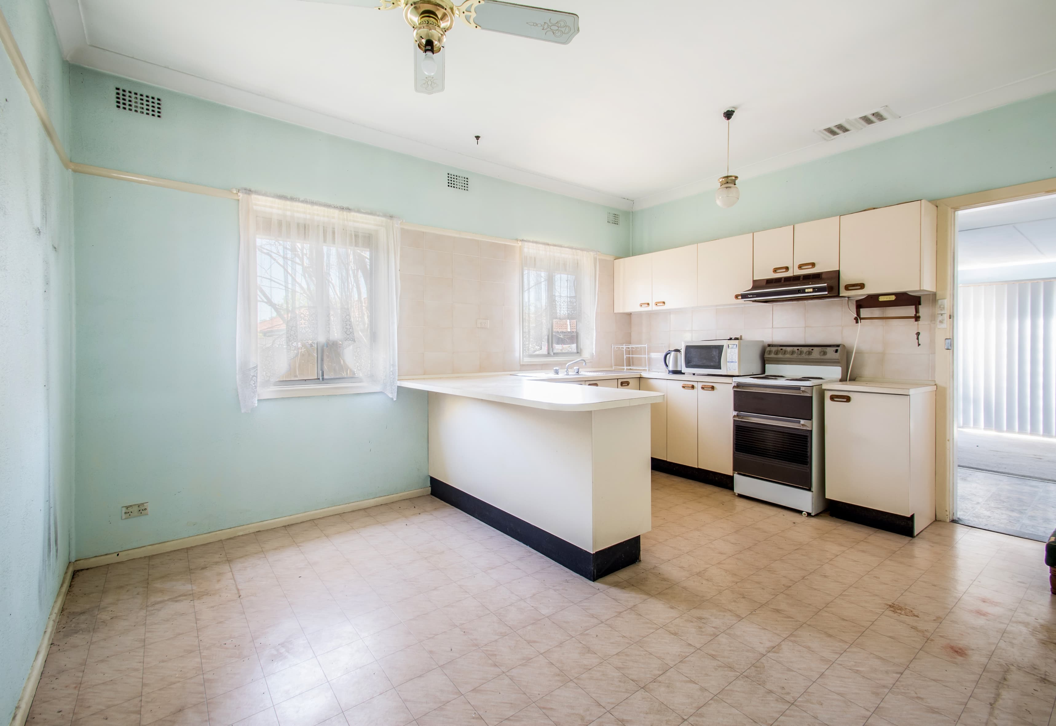 21 Jipp Street, PENRITH, Penrith - Thumbnail 3